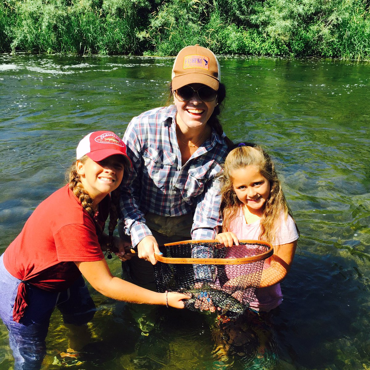 Catching rainbows 🌈 on the Roaring Fork with my babes #flygirl #flyfishing