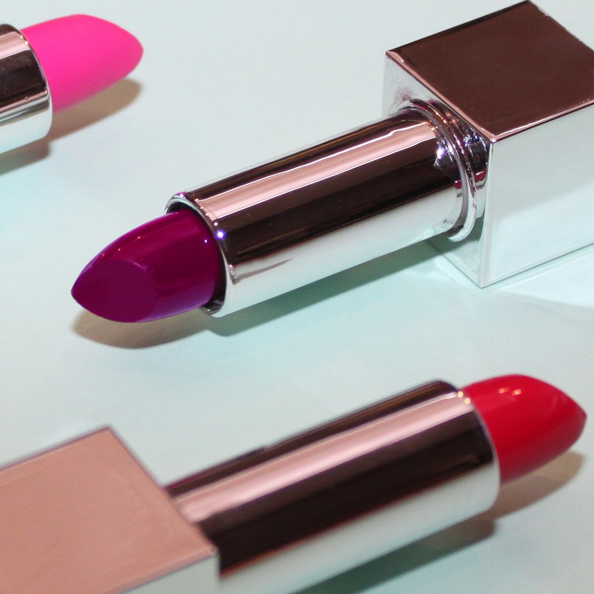 modelsown's tweet image. Happy National Lipstick Day!! Are you a matte or glossy lippy lover? #NationalLipstickDay