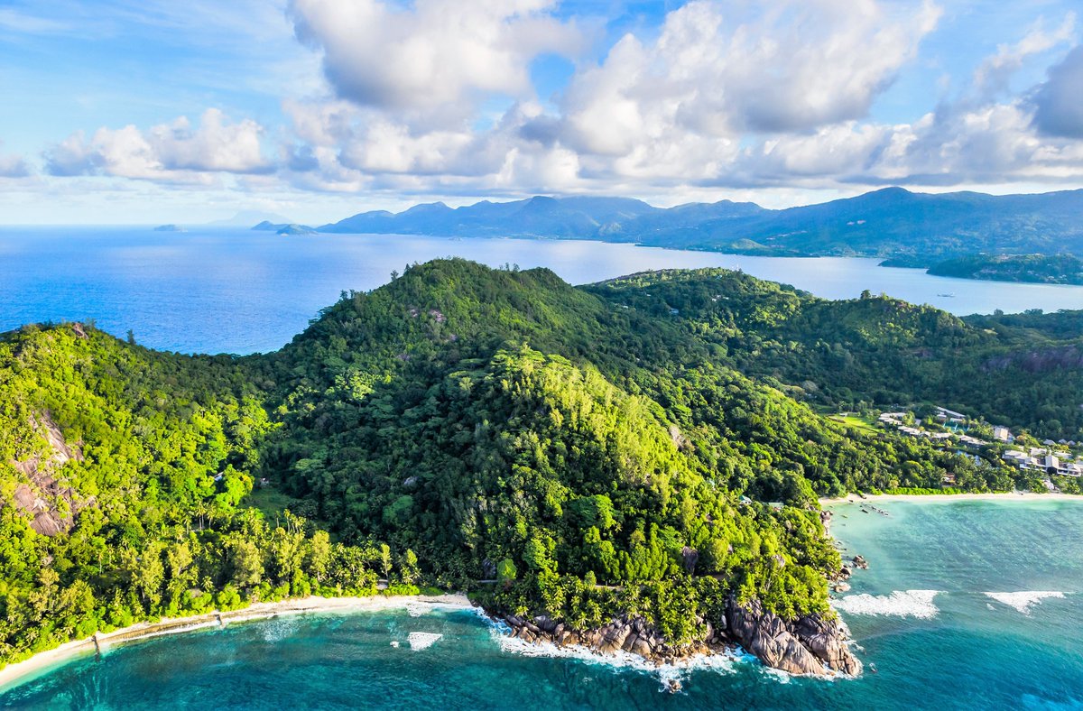 Enjoy an exclusive #offer for #followers: 199EUR/night with #complimentary Half Board. bit.ly/ExclusivePromo…