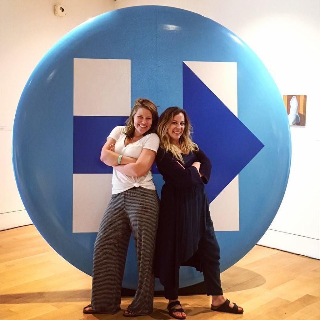 EmilyKay3's tweet photo. Amazing week with an amazing team at the #DNC #imwithher #buttonsforall #hillaryforamerica🇺🇸 #rafanellievents https://t.co/gyMEfSn0yE