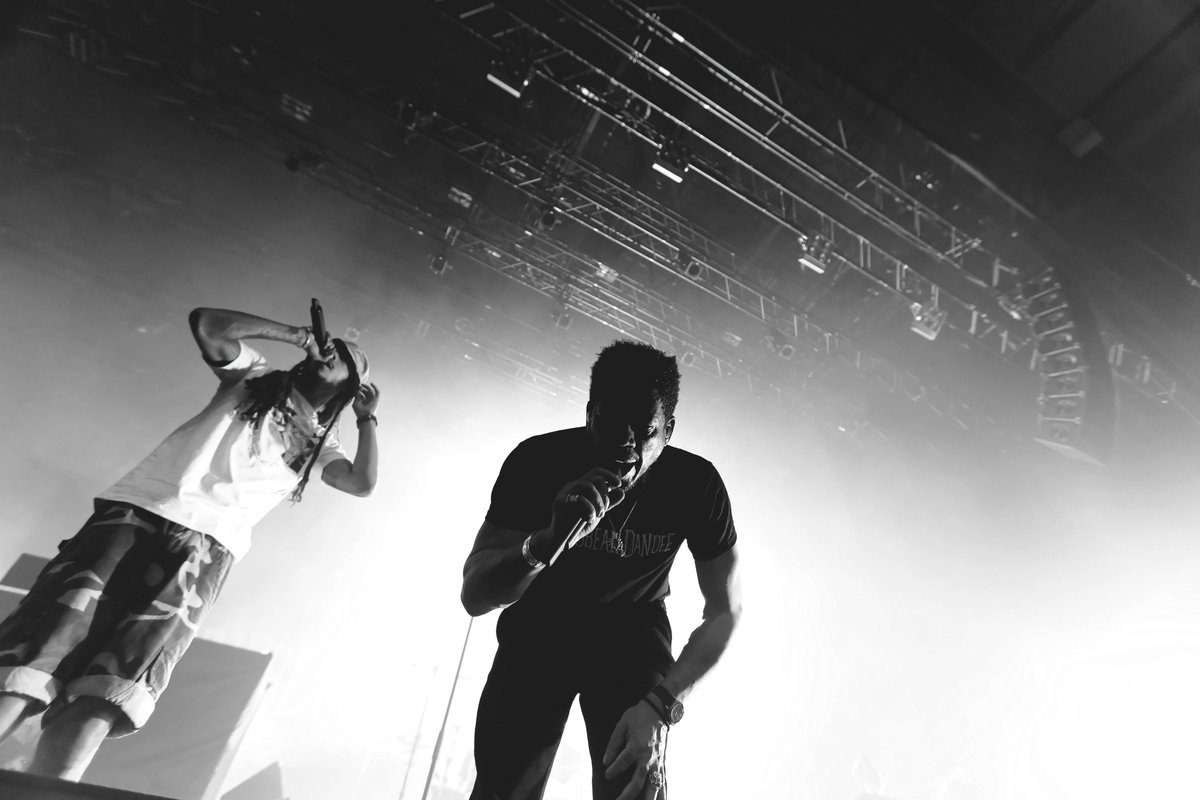 Retrouvez-nous ce soir Rock'n Poche Festival à 23h sur la Grande Scène !
#CaribbeanDandee