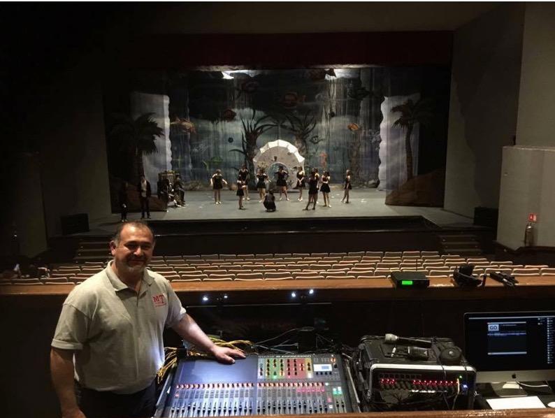 SoundcraftUK's tweet photo. #Soundengineer, Marco Tovar shows his #Soundcraft #SiExpression3 at a #musicaltheatre in Monterrey, Mexico! https://t.co/Er6OW7lsTm