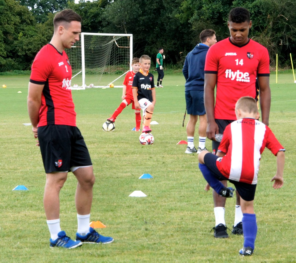 ExeterCCT's tweet photo. Our @JuniorGrecians had a great time @ECFCFITC #TrainWithTheTeamDay meeting the @OfficialECFC players! https://t.co/d65qxLjc0N