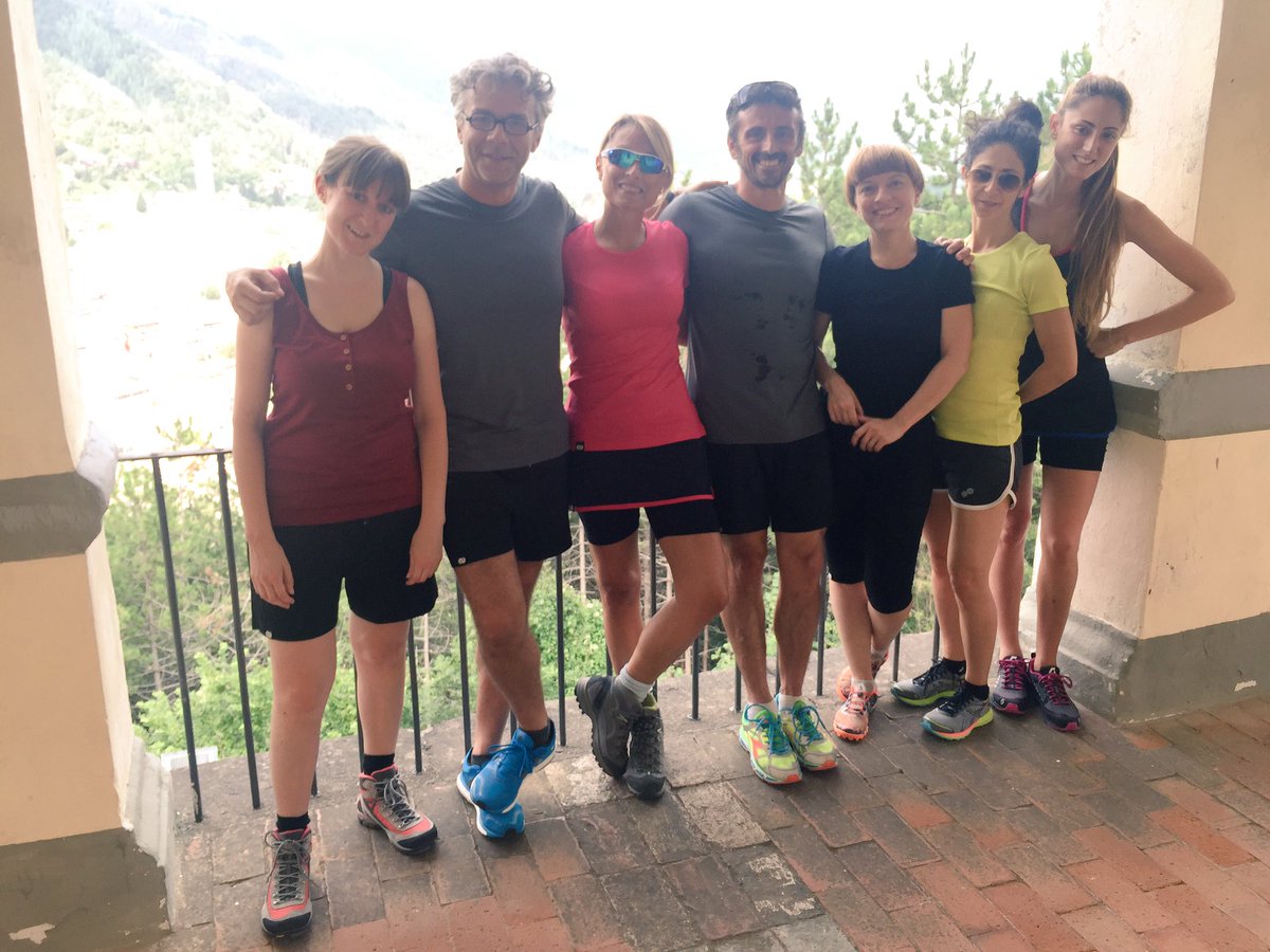 DanielaSchicchi's tweet photo. Passeggiata in #outfit firmato @Rewoolution #Rewoolution #OrobieUltraTrail #followtheleadersheep ❤️ #trailrunning https://t.co/Zv3Ma70VPx