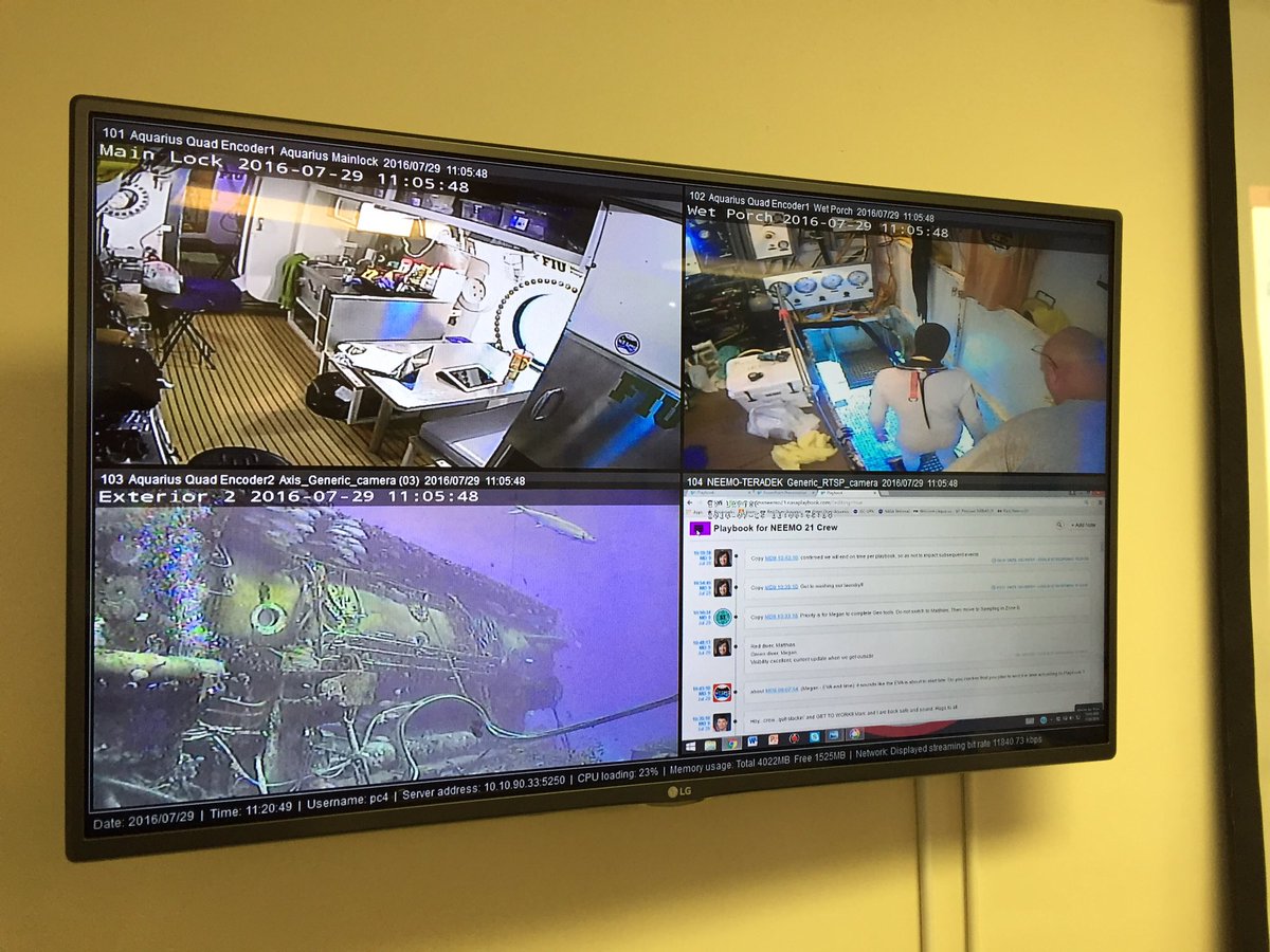 astro_reid's tweet photo. This feels totally wrong-> Sitting in #NEEMO21 Mission Control watching @Explornaut and #AstroMegan go outside. https://t.co/z9nOIgmWM0