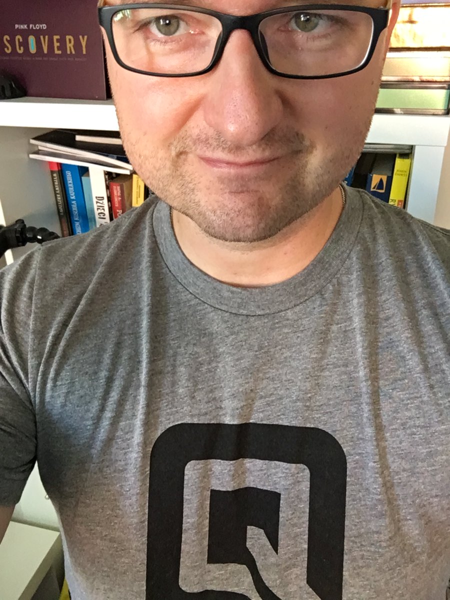 pemmax's tweet photo. Hej @quip Dzięki za koszulkę! #polishiseasy :-) https://t.co/v5zQFpeDcd