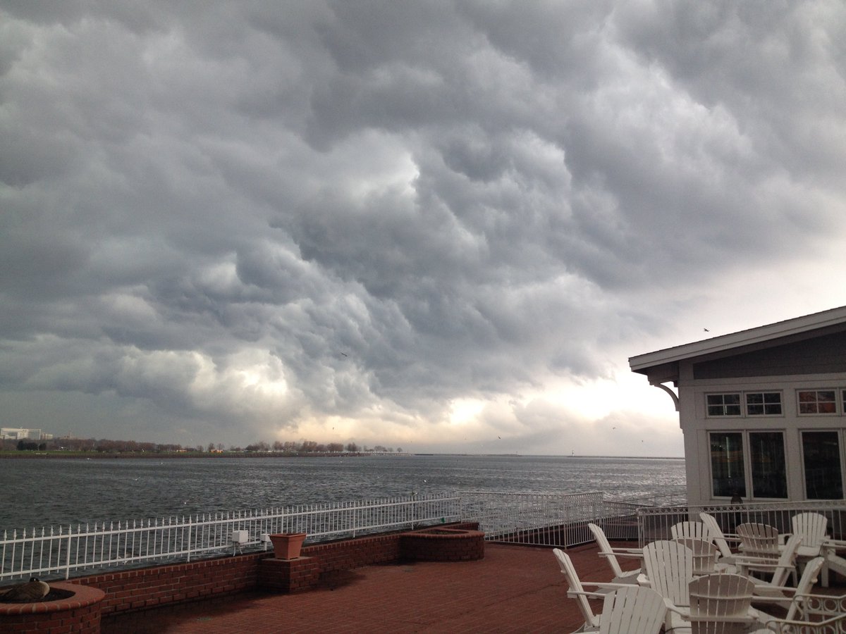 HarborHouseMKE tweet picture