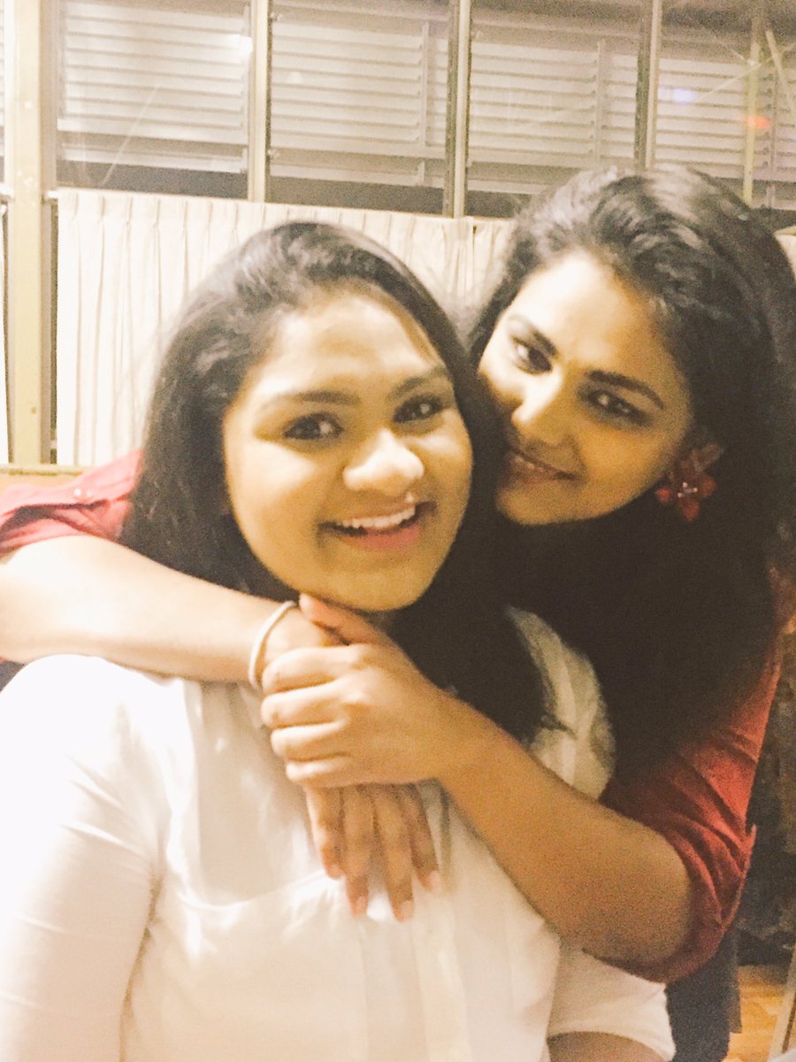 TheekshaniSA's tweet photo. It was so fun meeting him ❤️ and my girls too #uddika https://t.co/hG1lXmpCBv