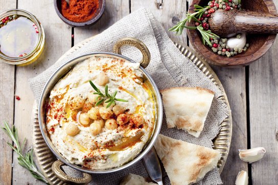 El hummus es el nuevo sushi. Tres recetas para que lo incluyas YA en tu dieta
goo.gl/ycN6tu