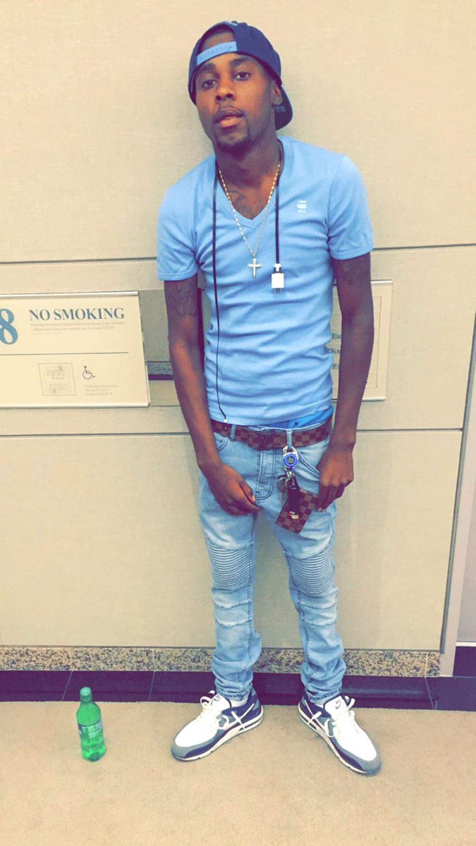 _BigBossTee's tweet photo. Big Boss Shyt Baby ' IAint a Local Joker💪🏾#Bbe✨ https://t.co/LKvBX1heU4
