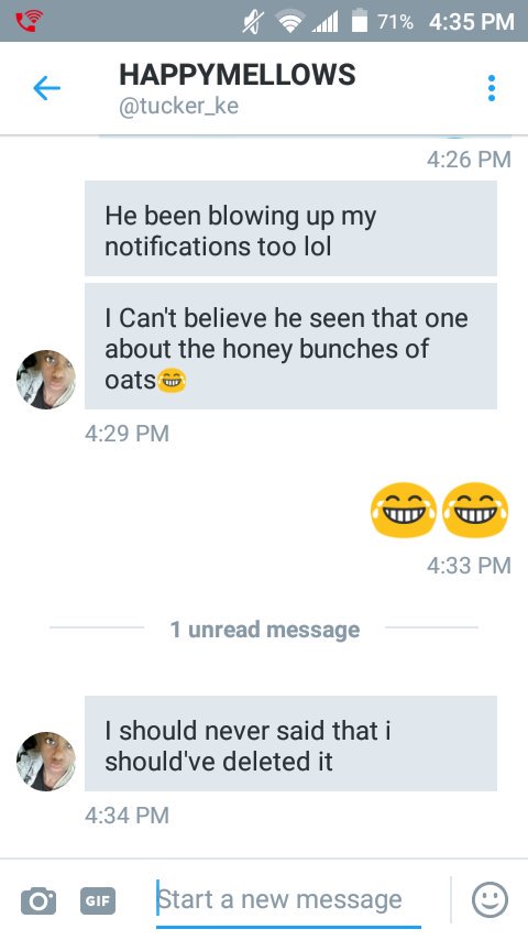 Ahnihya's tweet photo. @diegosaurs_ tell her she's okay @tucker_ke https://t.co/Dg9Pjgs3Ja