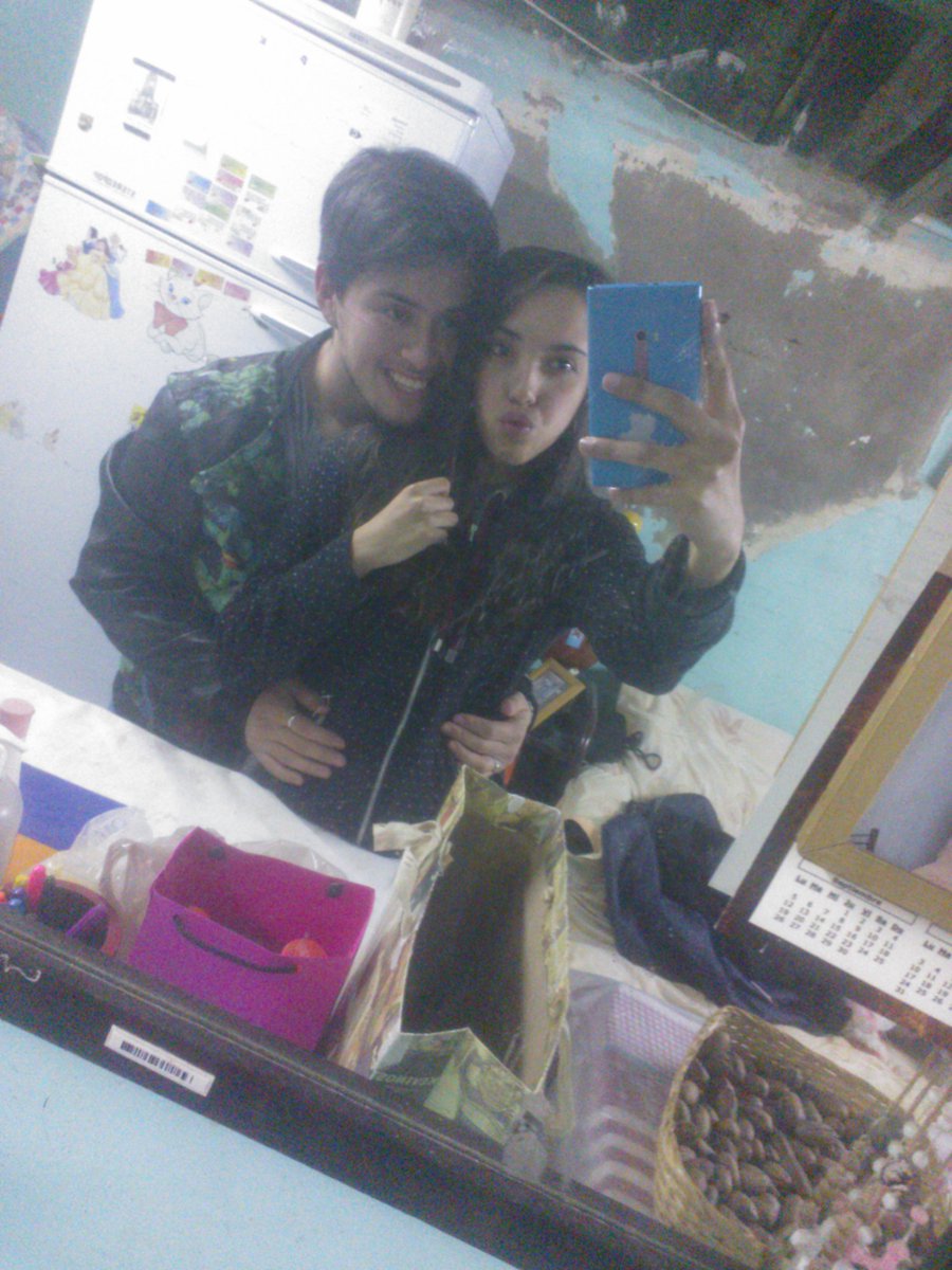 Enano_Feliz's tweet photo. A pasiar con mi amor https://t.co/gX4FNrYoBI