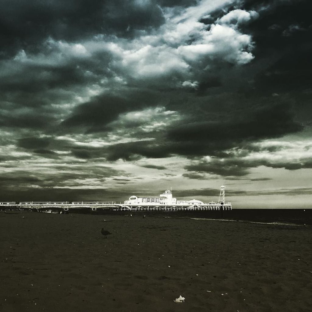 DavidMerta's tweet image. First night of fireworks. Atmospheric. ift.tt/2aklUuo