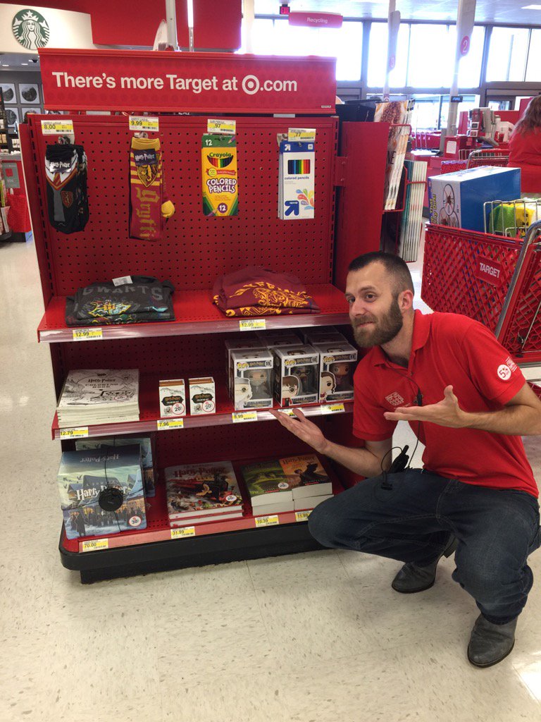 KelseyPerrill's tweet photo. Your Harry Potter one stop shop!! #drivingsales #1943 @froush2011 @taybean1 @roxann_watson @svnnhbrnhm https://t.co/WHNG95iTsl
