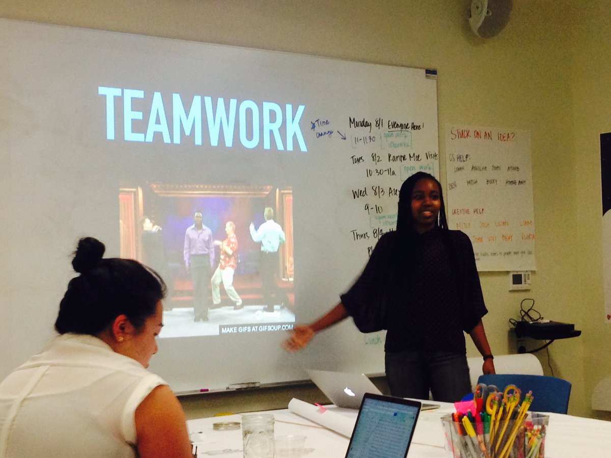 mac_eship's tweet image. Becky from Polyglot presenting to @MacStartups about why entrepreneurship is like improv comedy. #heymac