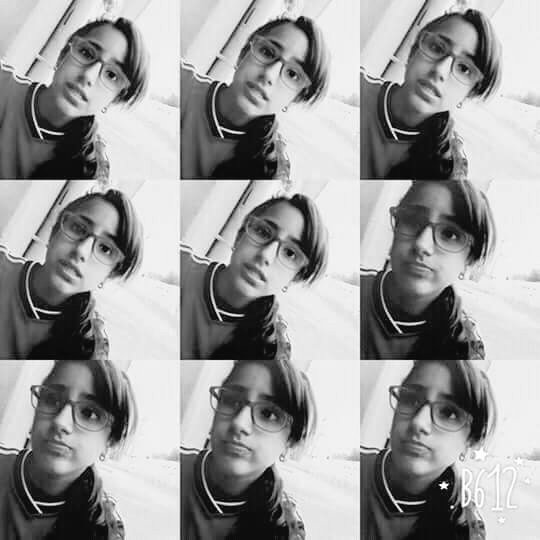 Fer_Montoya01's tweet photo. a girl with glasses is more beautiful haha
😍😍😍😍❤😎 https://t.co/UbLS9mqesS