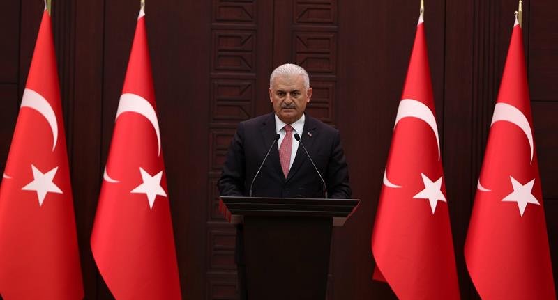 #Turquia cerrará base aérea y cuarteles usados durante intentona golpista 

lrds.com.ve/9t0hx