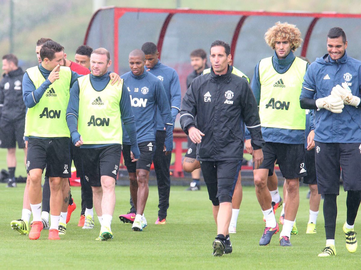 AnderHerrera's tweet photo. One more day at Carrington ⚽️ https://t.co/TBYiMlZlKT