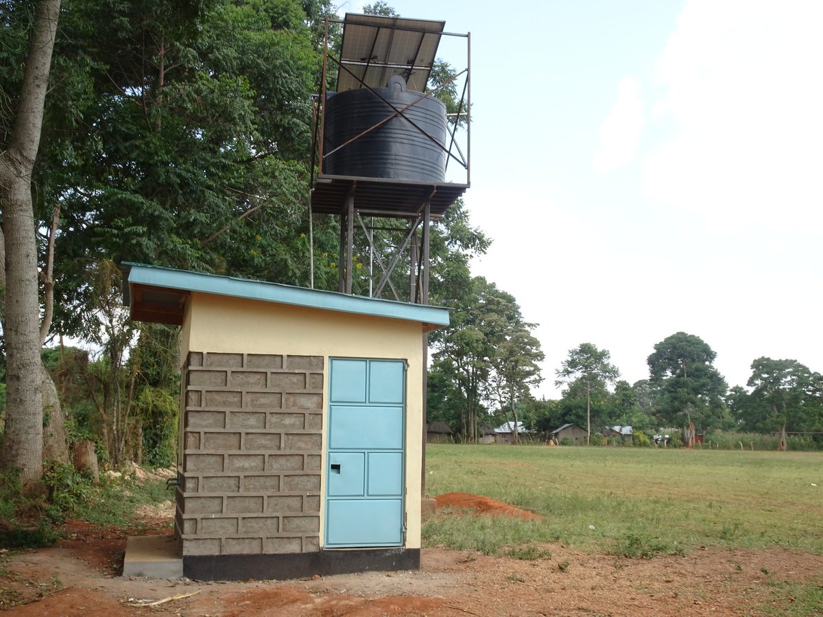 BusiaWater's tweet photo. Simuli Pri Sch Solar powered Borehole, Butula https://t.co/cTDVtf3G7N