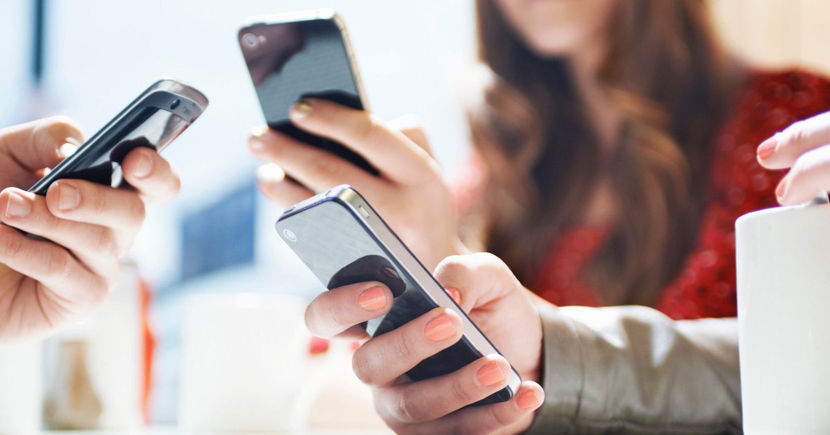 PhoneChip's tweet image. Did You Know Your Cell Phone Manual Says To Keep Your Phone A Certain Amount Of Millimeters From The Body???