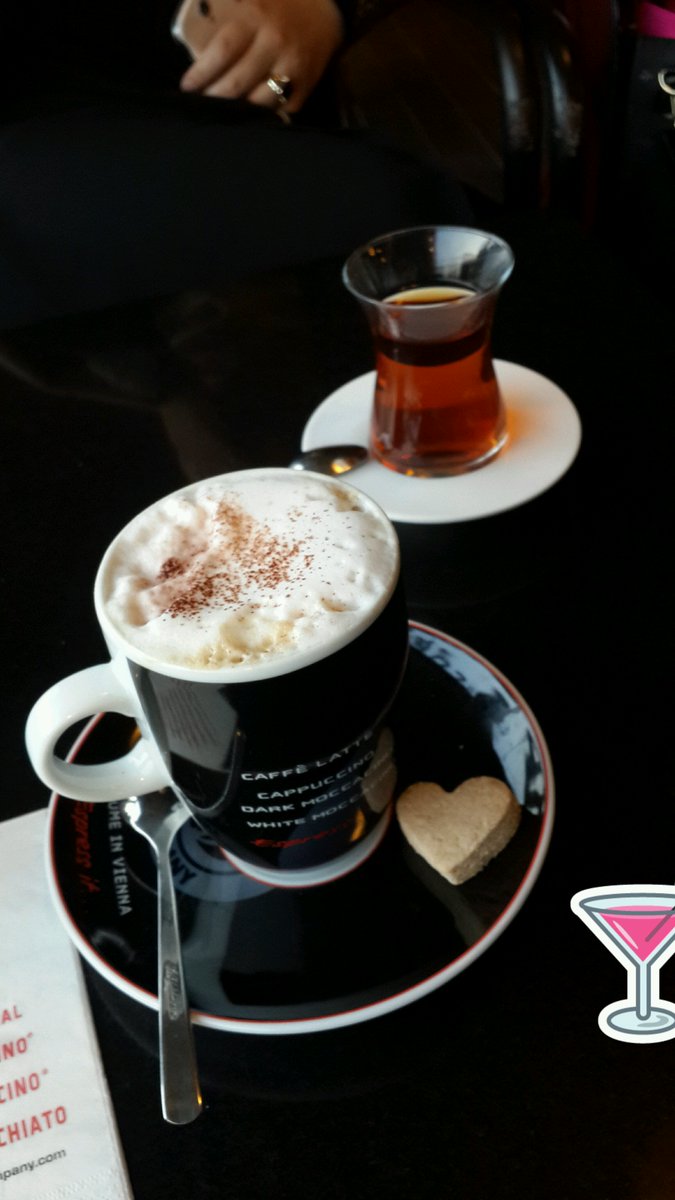 balcnar's tweet photo. Kuşumla keyif 👭 (@ Coffeeshop Company in İstanbul, Türkiye) https://t.co/C9EhBiEf3u https://t.co/QYtoW8ZsrT