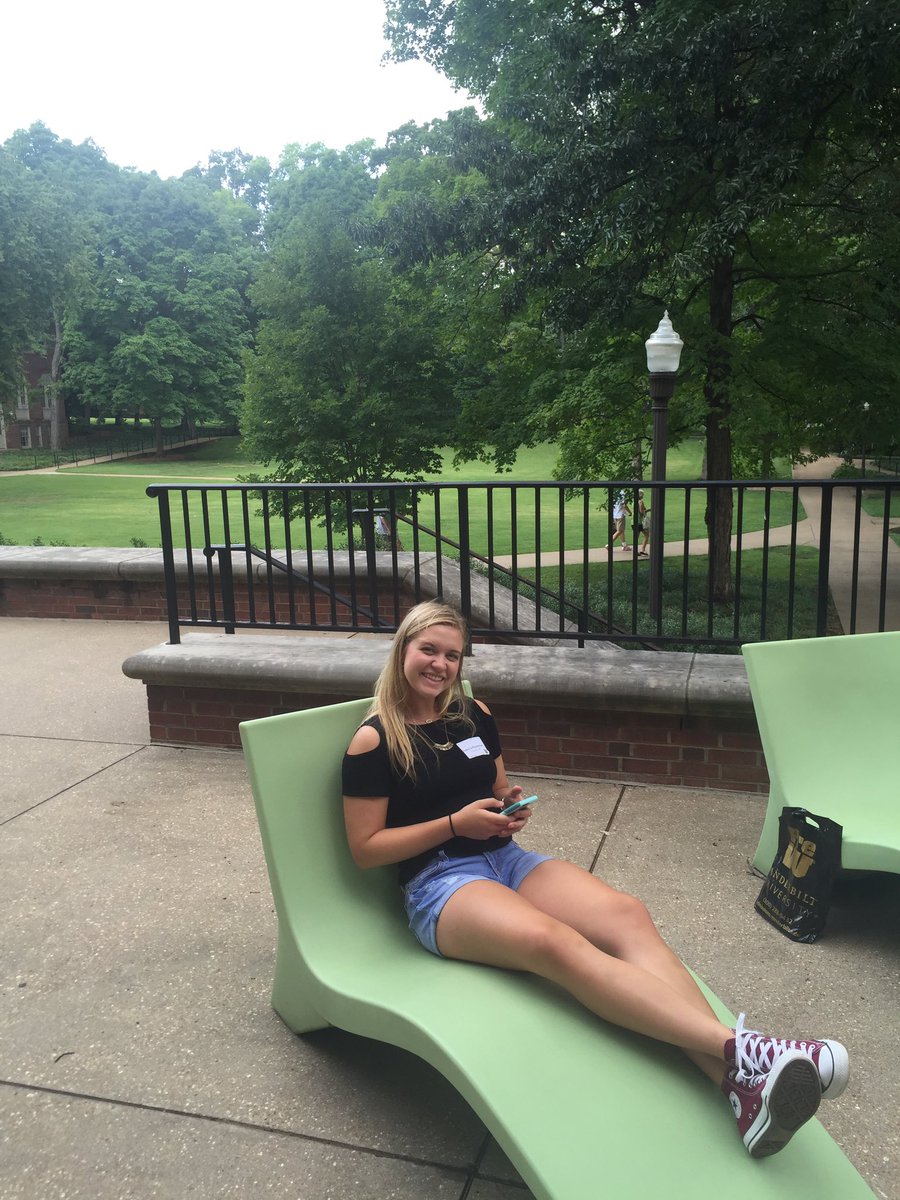 haley_beez18's tweet photo. Just chillin here at Vandy🌟 #PreVU2016 https://t.co/88xsIj4lVj