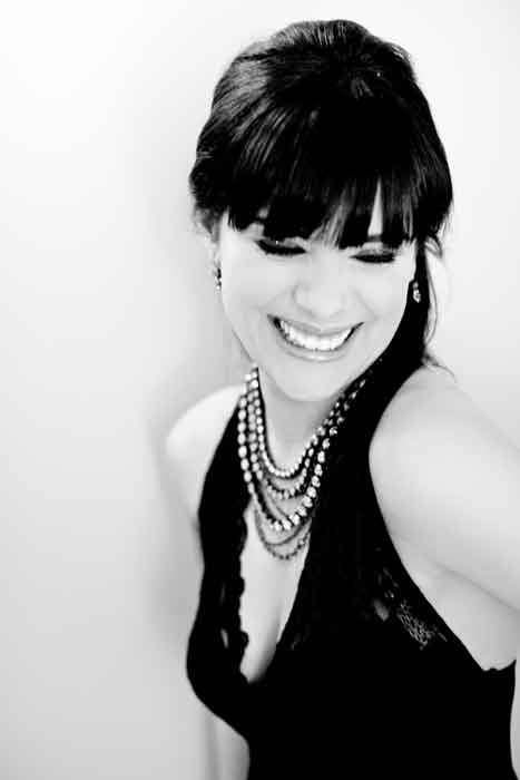 TraitCarr's tweet image. Émilie Baillargeon et Mélissa Dubé, sopranos @villequebec ce soir 20h @premiereovation parc de la Commune