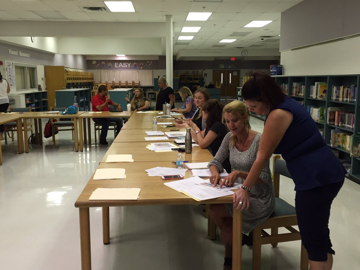 PrincipalHayden's tweet photo. Starlight Instr. Leadership Team strategically planning SY17 with focus on Pillars of Instruction! #SCbeAmazing https://t.co/DsX6tvFbIp