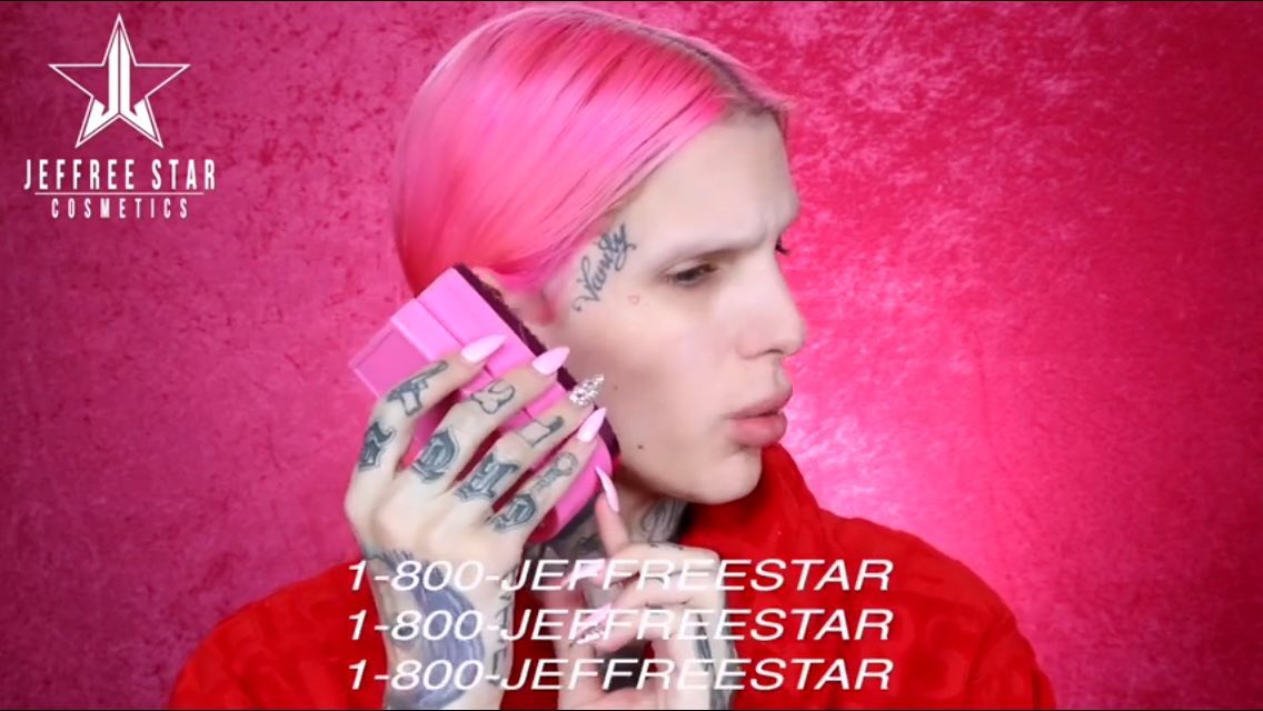 RedxElegance's tweet photo. " hit me up on the hotline bling" 😂😂😂love it. Check out @JeffreeStar and his new challenge. https://t.co/GssCGCvfYl