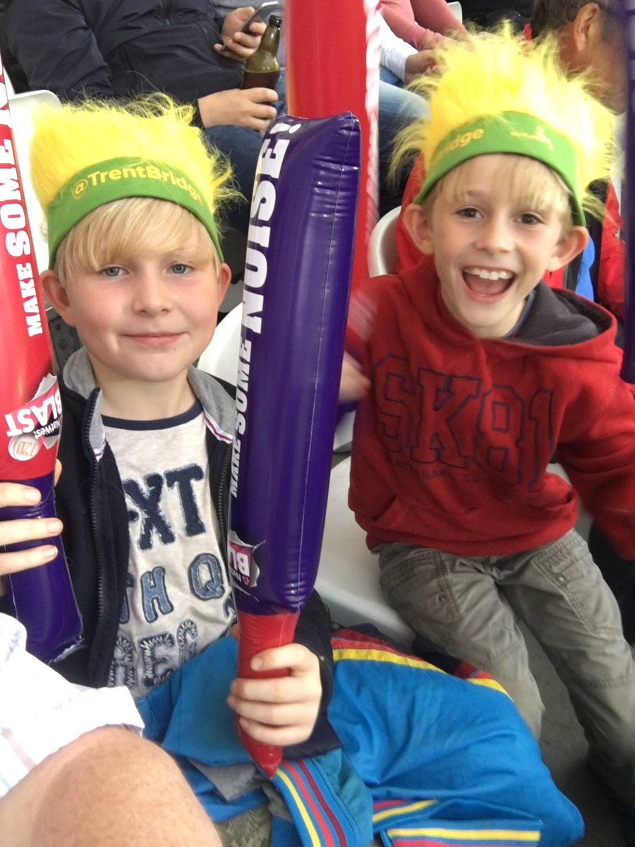 djpearce64's tweet photo. Enjoying the Summer Weather at Trent bridge. #crickethaslanded https://t.co/sEmC0uQ3SI