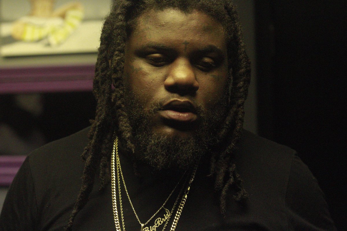 zelly2faymus's tweet photo. Fat Trel the other night at #BassHedStudio https://t.co/q4tztCVd8Q