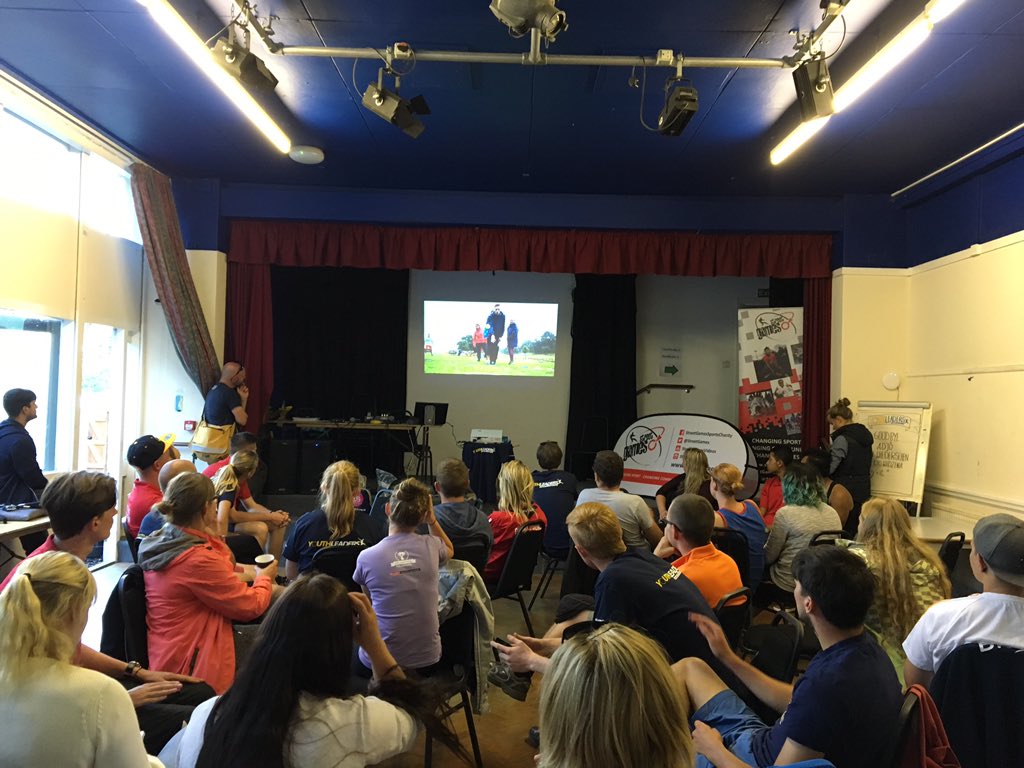 YLABProject's tweet image. Celebration night tonight for our fantastic leaders! What a journey! @Brathay @EUErasmusPlus #joinlearngrow