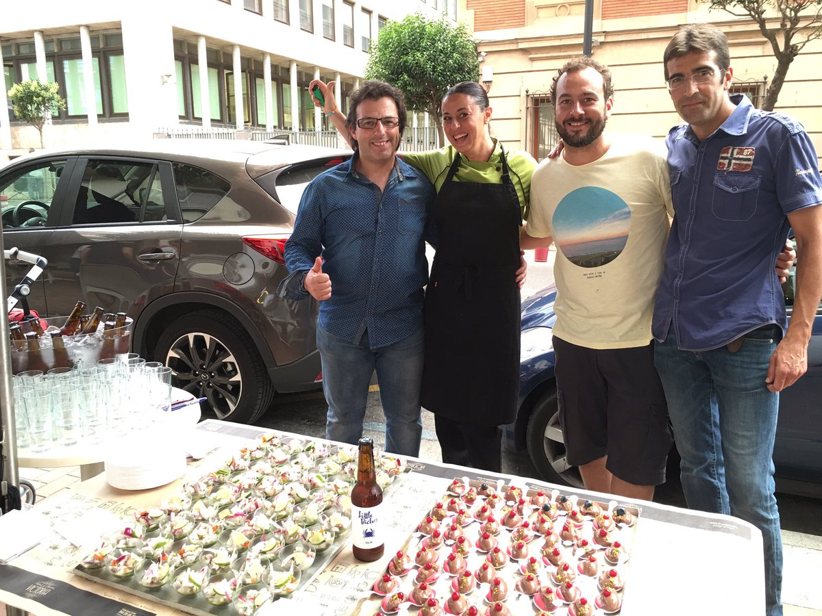 JuanAngelCacao's tweet photo. Comenzamos! #cata3estaciones con #delicias de @MateoyBernabe @tapasvictoria y yo mismo : pasaros ! https://t.co/8GHe12s7ow
