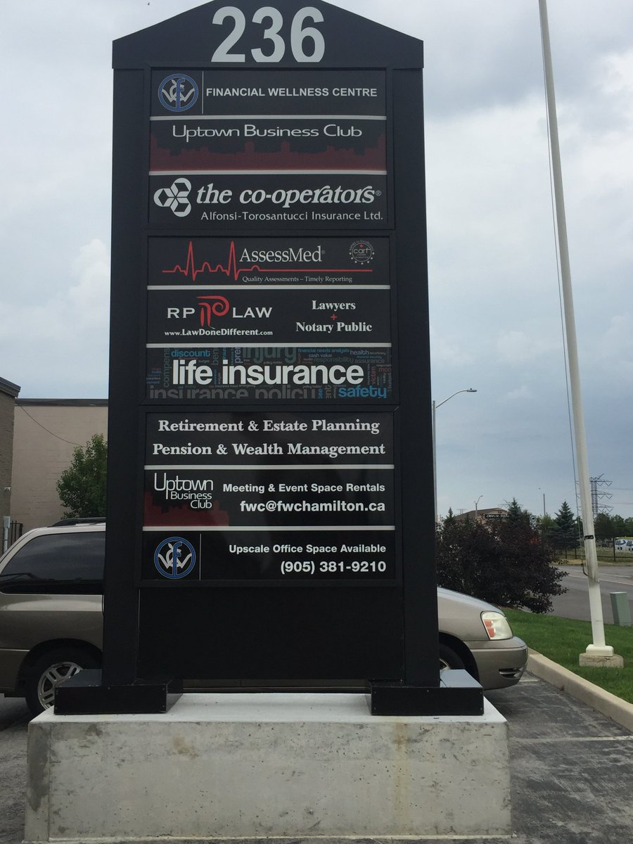 ZingSigns's tweet image. new LED pylon sign with a Concrete base. These are great for advertising to passerby traffic  #HamOnt