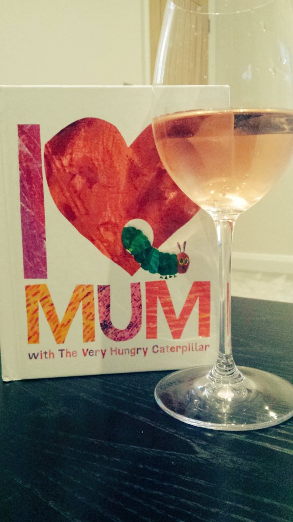MitziesBubble's tweet photo. They love me, I love rosé (and them of course!) Simple. #lifeslittlepleasures #friyay #rosesummer 🍇🍓🍒🍑🍐🍏 https://t.co/CkugrCE7R6