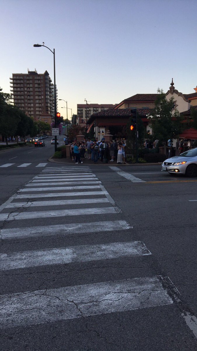 d_keats's tweet photo. Nightly poke creature watch on the plaza https://t.co/iTk3vn2jXI