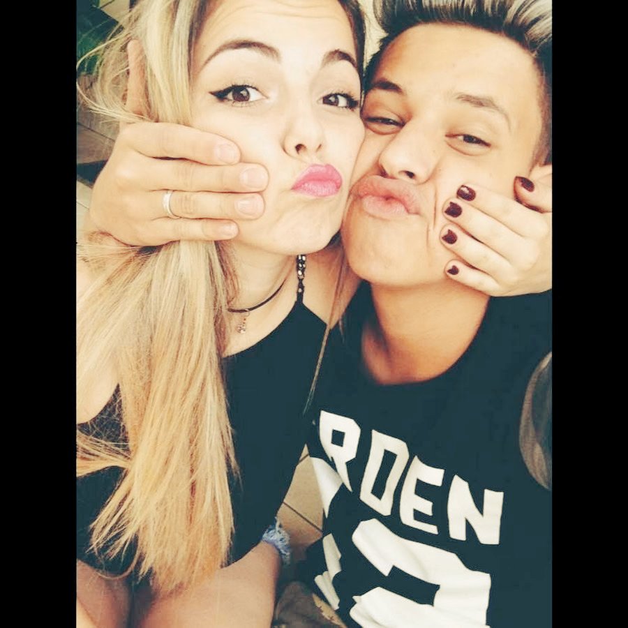 SthefanyOfcc's tweet photo. Ga♡ meu mundo e você♥ https://t.co/rVBYgl78Aa