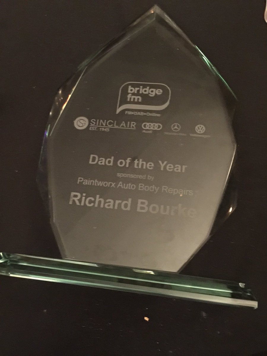 RichBourke2's tweet photo. Great to receive the 'Dad of the Year,' award with @1063bridgefm !! #LHA16 https://t.co/sexVCWaeDk