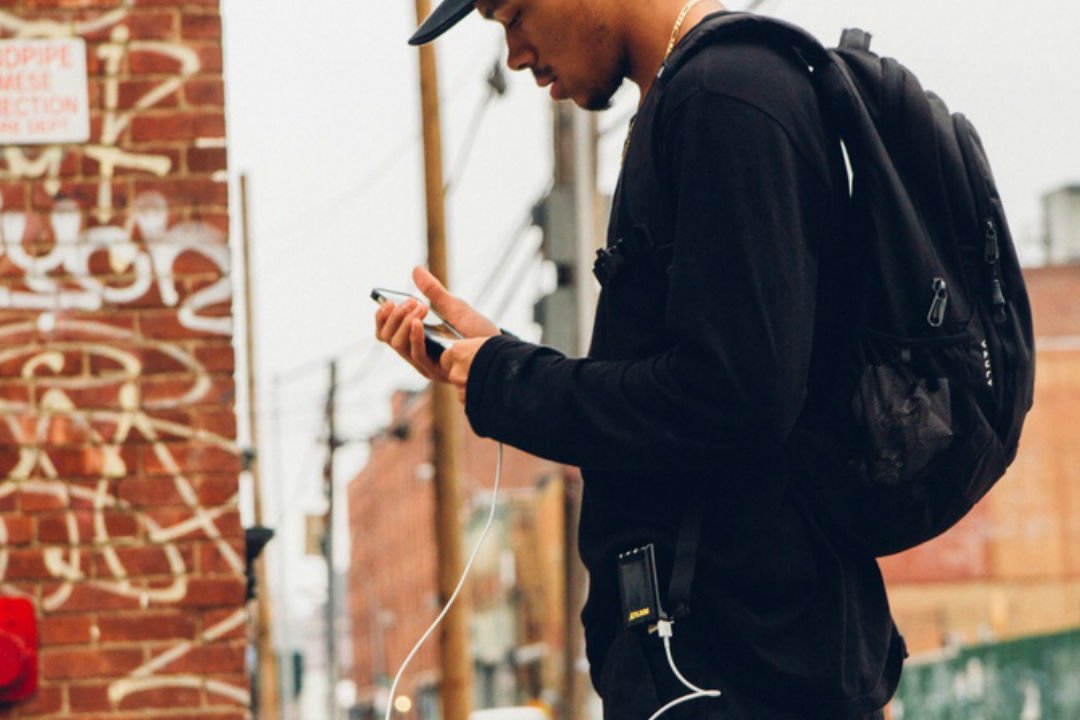theatilium's tweet photo. #ATILIUM Unveils Retro-Styled Power Bank https://t.co/ONMsCy1Roa via @XXL Thank you! #XXL #XXLMag https://t.co/v1KI5CBJYu