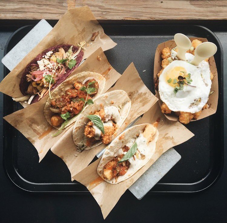 fabfoodchicago's tweet photo. .@vtgoldcoast serves a variety of creative tacos in a laid-back environment. || 📷: @alexadawgz #fabfoodchicago https://t.co/qR1TxFVhdX