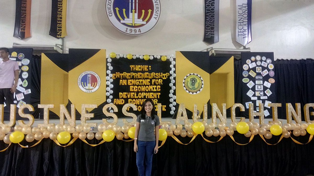camssea's tweet photo. Shot before the event goes like a playground of seniors! #TatakEntrep https://t.co/1QQ9EyWuJQ