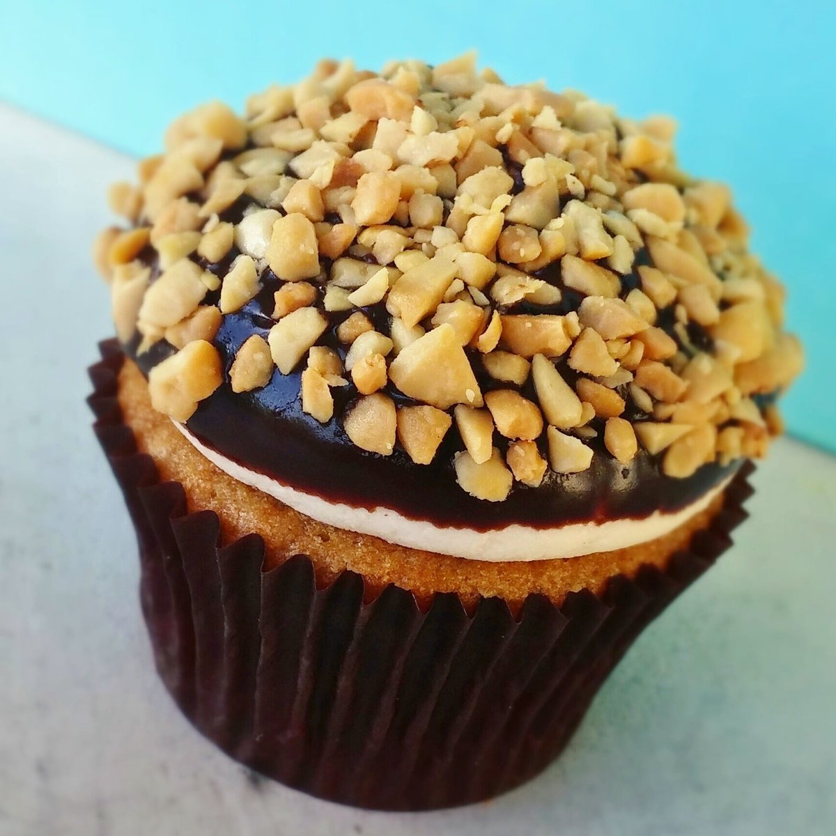 retrobaked's tweet photo. Drumstick cupcakes are back next Friday at our summer artwalk! #glutenfree #vegan https://t.co/2zDYj757KS
