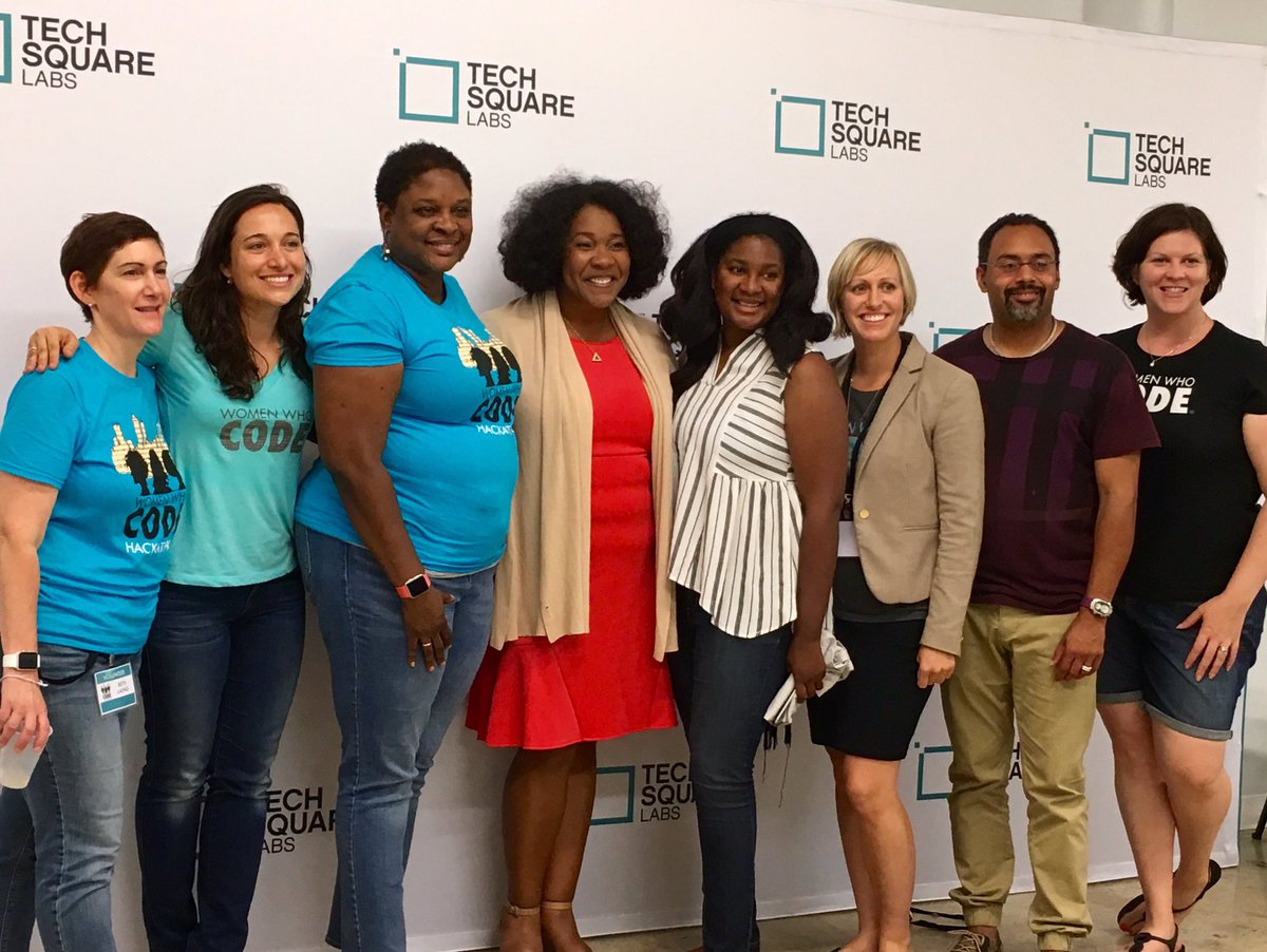 lisa_calhoun's tweet image. Every time I spend time with Women Who Code I come away inspired @WomenWhoCode @WWCAtl #WWCATLHack