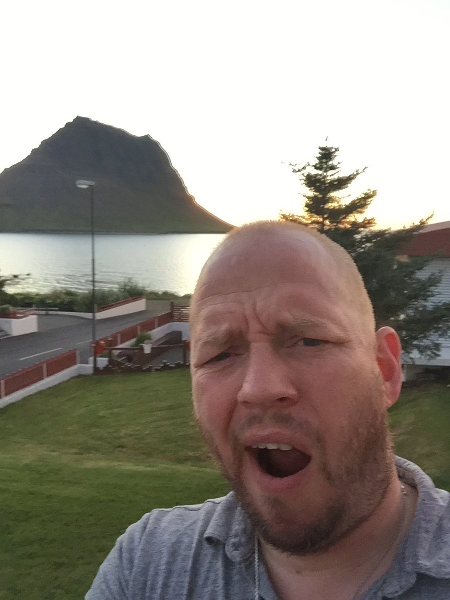 tomasfreyr's tweet photo. @Einar_Hjorleifs @tryggvi85 #geisp https://t.co/HVJSv5T5Yc