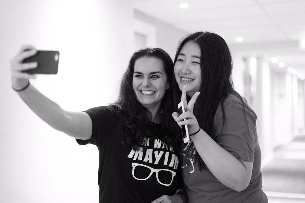 rgbcn's tweet photo. It's happening!! 💕💕 @shamyartzzs 
@groknation 
@missmayim 
#reshu #imwithmayim #mayimbiali… https://t.co/n3v1Gir3sp https://t.co/natI6Uddwv