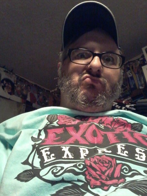 ChadthebadZman's tweet photo. OMG @Aegis_Rose ,Thanks 
for the follow back,Been a #rosebud since #dayone !!!! #LemonsSUCK https://t.co/EsMC0gjxo5
