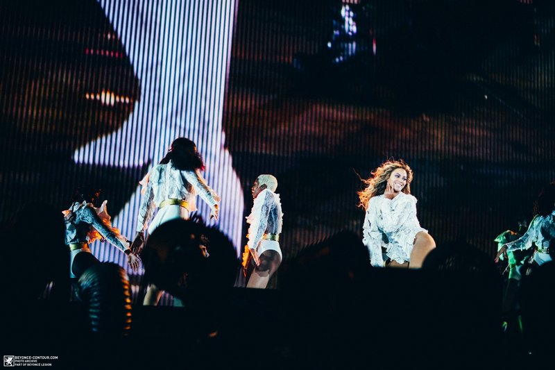 Beyoncé >> The Formation World Tour - Página 38 Cokd_JSXEAEKl4P