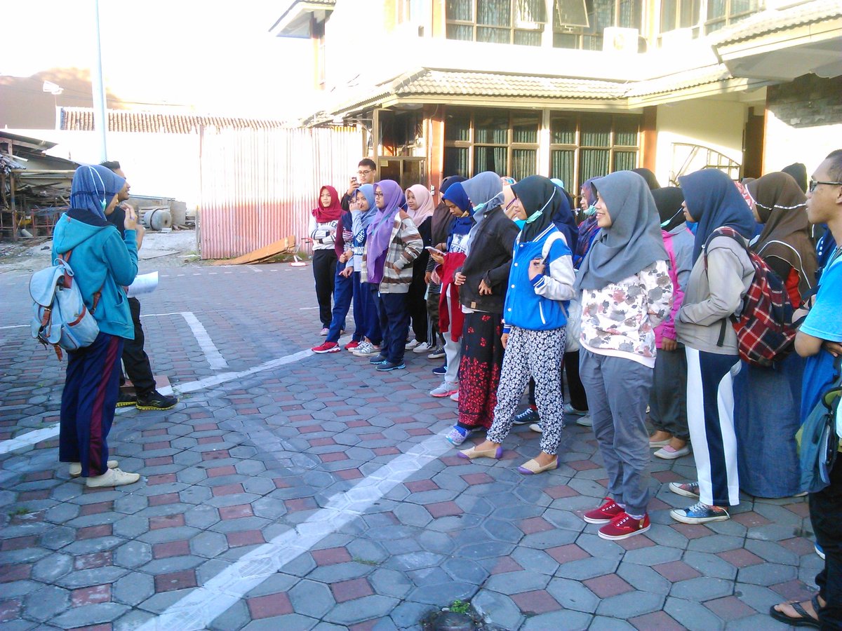 P2K FARMASI 2016 tweet media