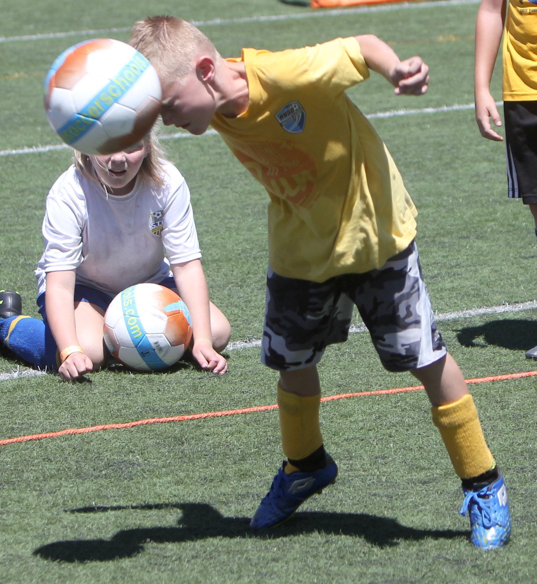 TahoeSports's tweet photo. Tahoe Training Camps brings high-level soccer to the region, locals play at SLT camp https://t.co/i3mt6PdUR5 #Soccer https://t.co/LCRdar1gR2