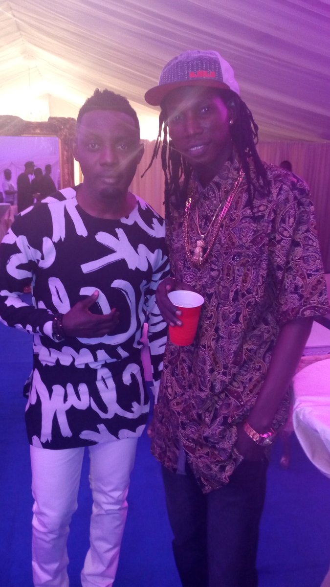 pace_alhaji's tweet photo. Chilling with boss @aycomedy #@onelagosng no be lie.. https://t.co/2jti5UQKOr